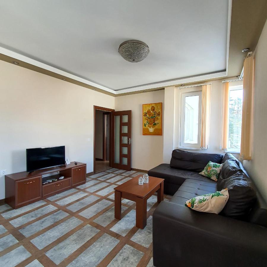 High Esteta Grand Appartement Burgas Stad Buitenkant foto