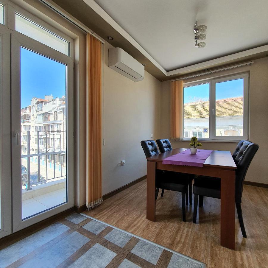 High Esteta Grand Appartement Burgas Stad Buitenkant foto